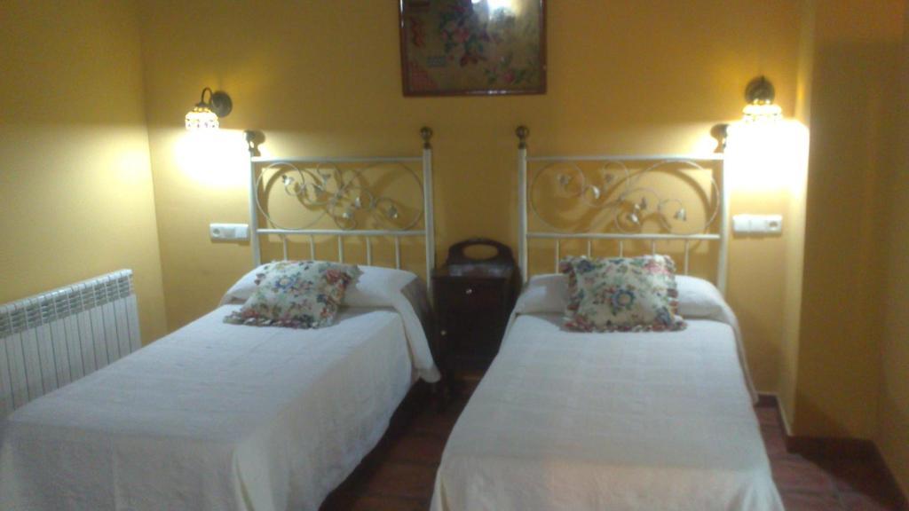 Casa Rural Corvina Acebo Habitación foto